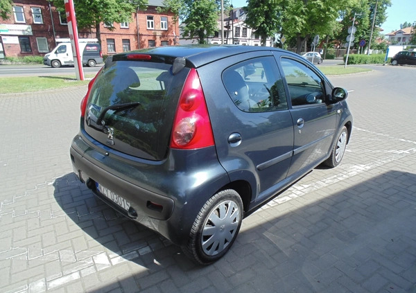 Peugeot 107 cena 7900 przebieg: 107000, rok produkcji 2007 z Żyrardów małe 106